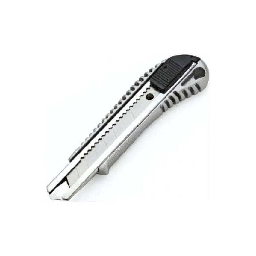 Cosso Maket Bıçağı, 18 mm, Alüminyum Gövde, Dayanıklı ve Keskin - 1